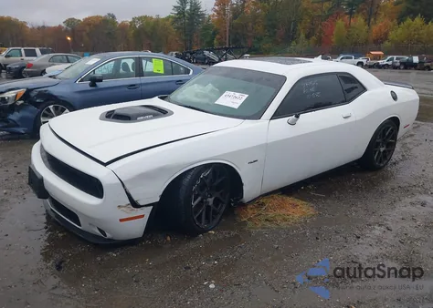 2018 Dodge Challenger R/T Plus Shaker z USA, uszkodzony, nr VIN 2C3CDZBT6JH318204